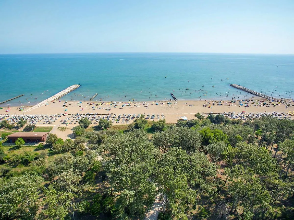 Apartment Robinia-Pinetine-2 By Interhome Duna Verde